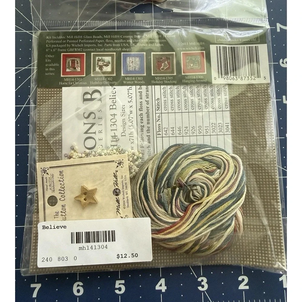 Mill Hill Buttons & Beads Winter Series BELIEVE Santa w Ceramic STAR Button